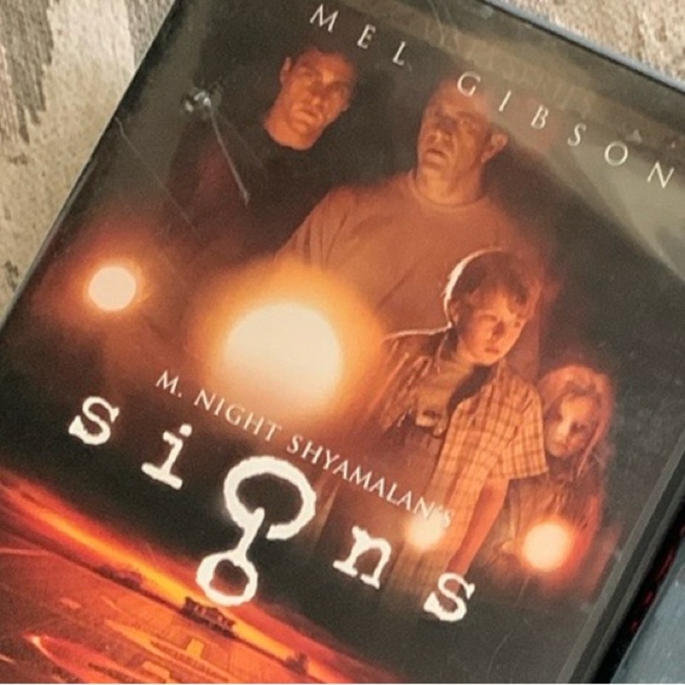 Inception and Signs DVD Set - Picture 2 of 4